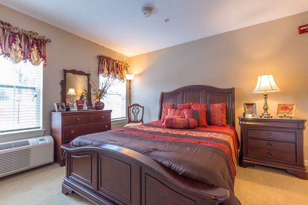 Bedroom at Bentley Commons at Lynchburg