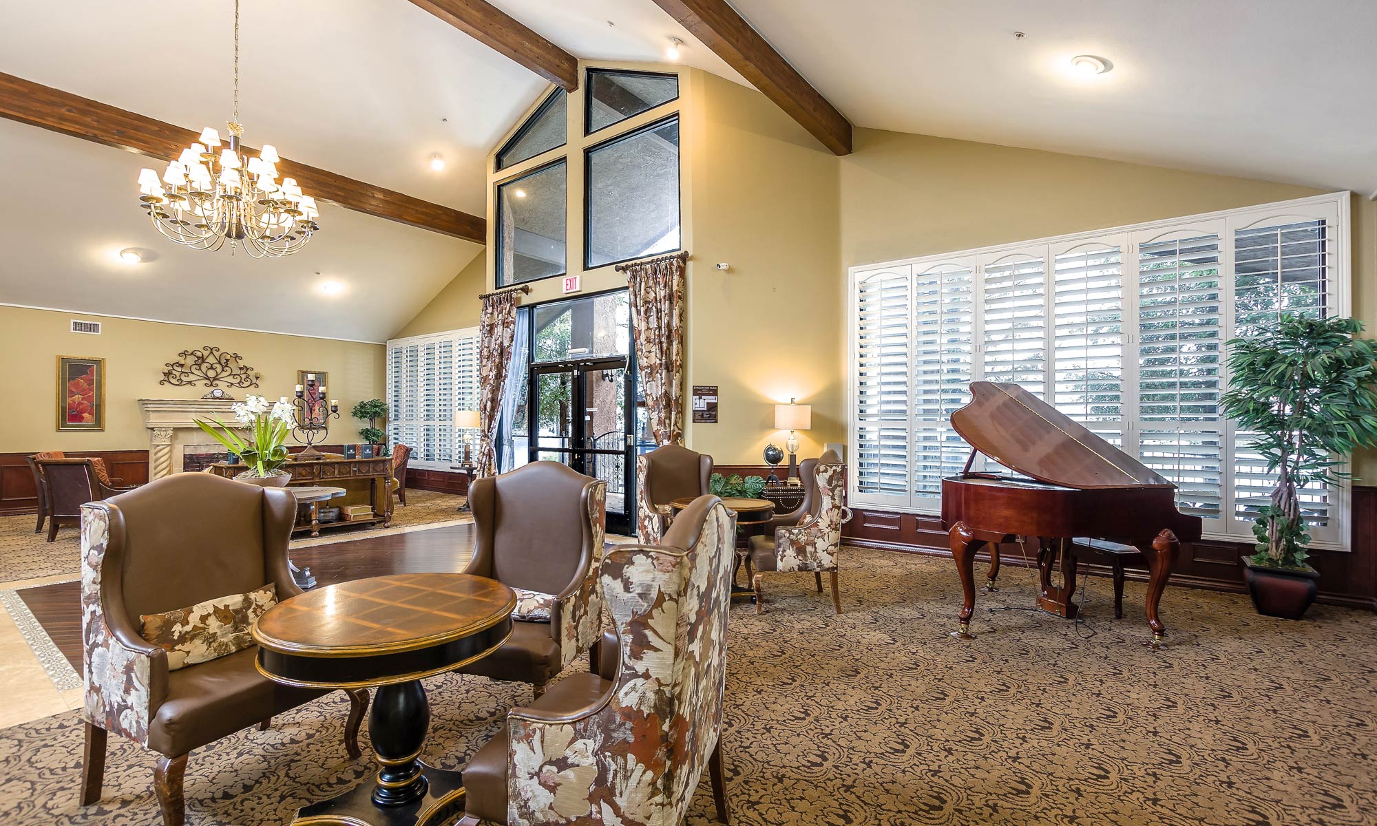 Lobby at Pacifica Senior Living Northridge