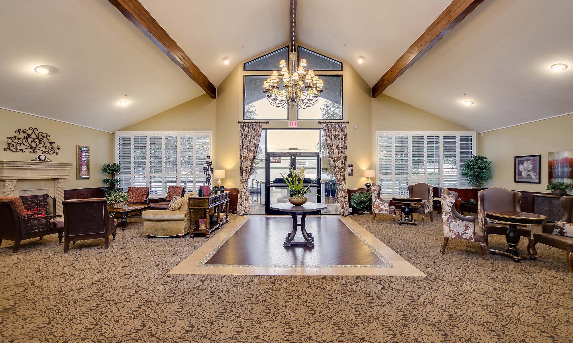 Spacious Pacifica Senior Living Newport Mesa lobby