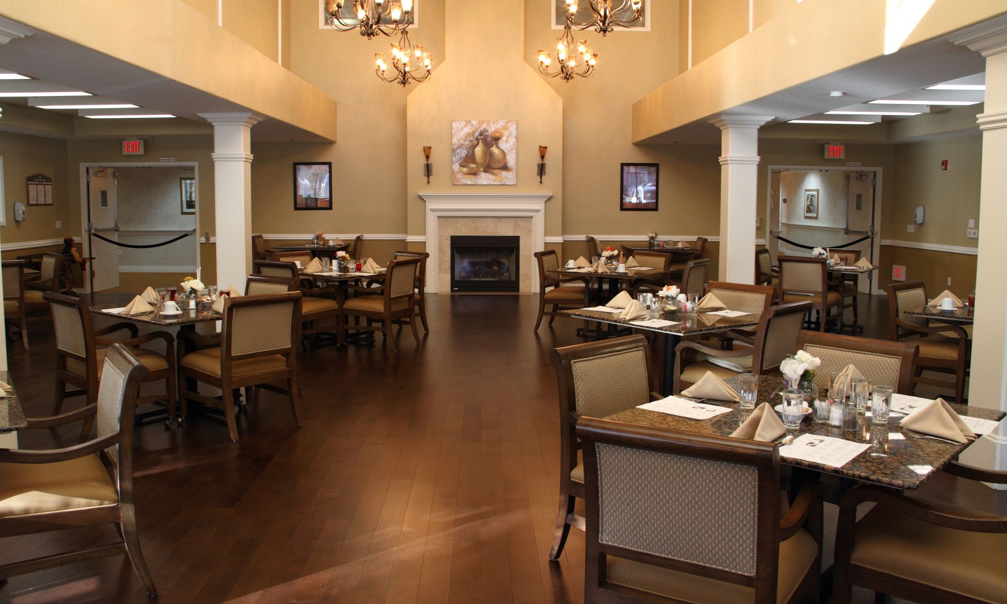 Pacifica Senior Living Chino Hills' Dining Hall