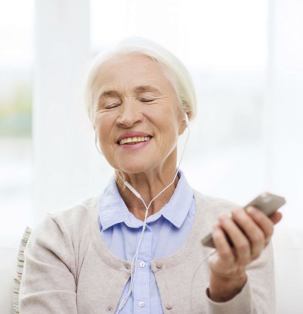 Music and memory at Pacifica Senior Living Victoria Court
