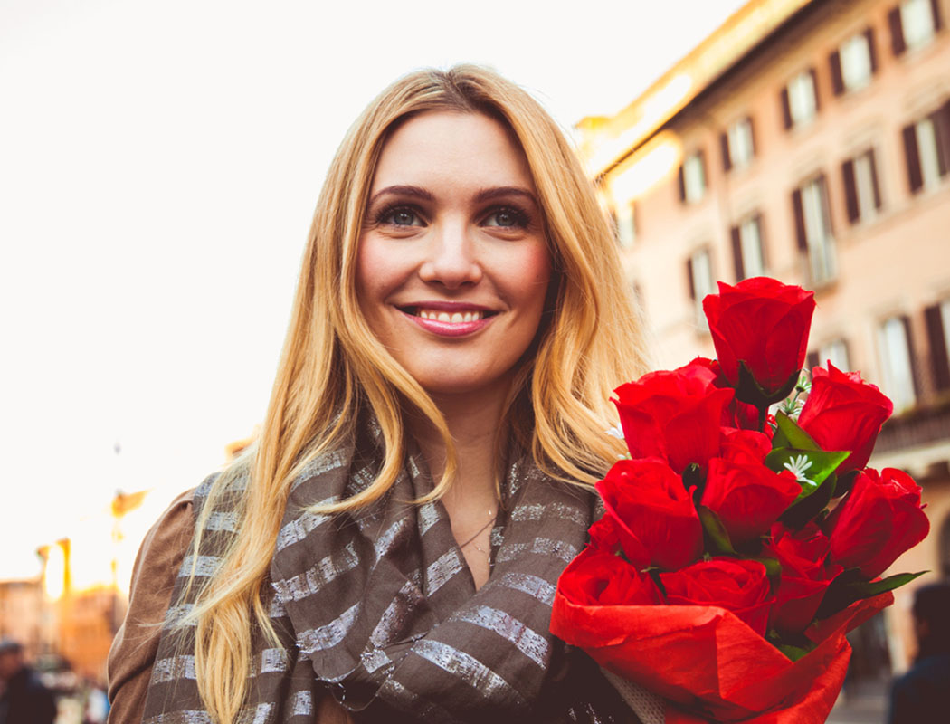 Purchase flowers conveniently at 1-800-Self-Storage.com in Oak Park