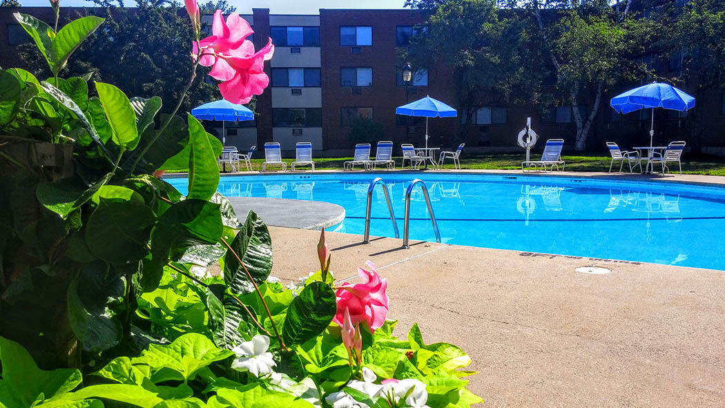 Westgate West Hartford pool in West Hartford