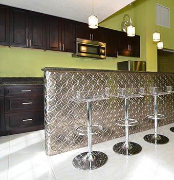 Enjoy all the amenities Cypress Club Apartments has to offer in Tamarac