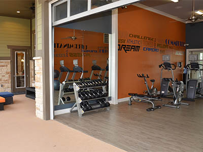 Fitness center at Springs at Liberty Township Apartments in Liberty Township