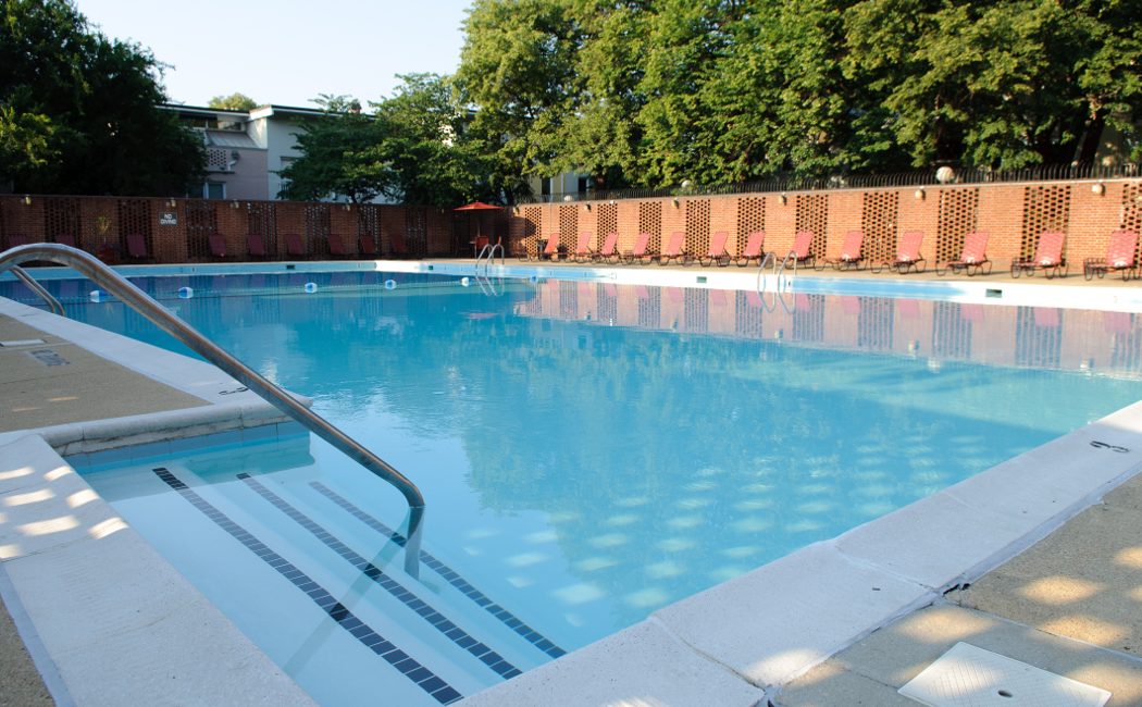 Sparkling pool at Capitol Park Plaza & Twins in Washington