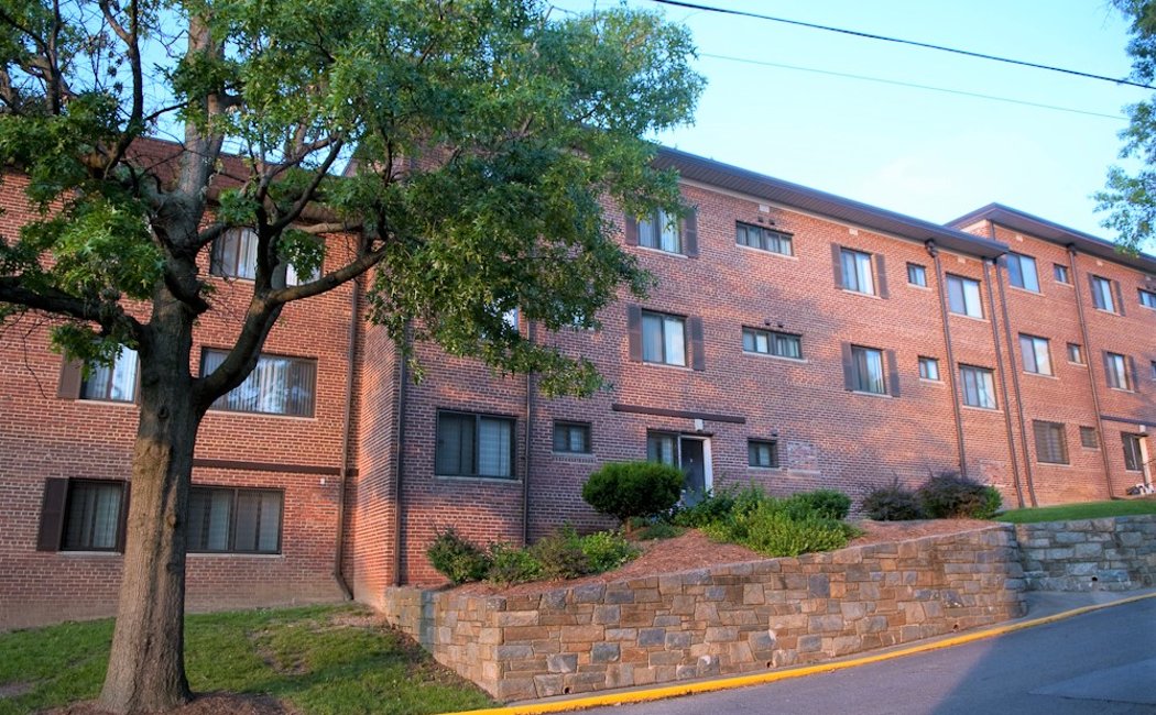 Park Forest Apartments is ideally located for the Oxon Hill living you love.