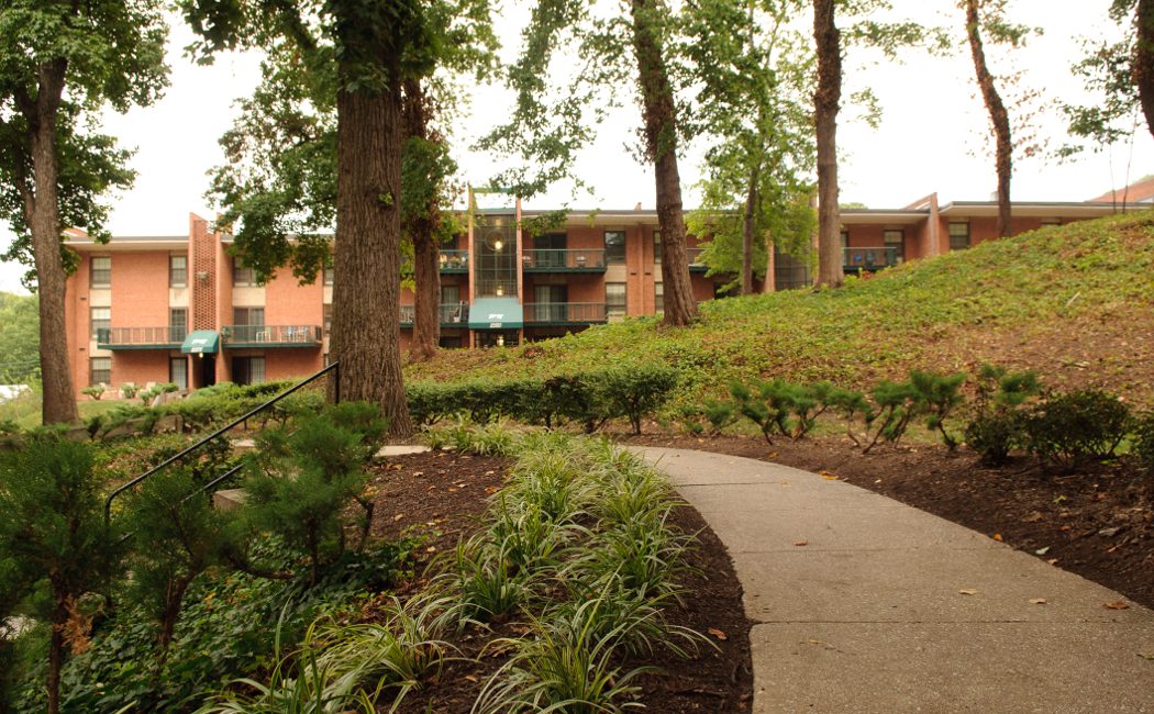 Park Naylor Apartments is ideally located for the Washington living you love.