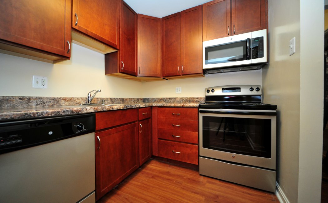 Updated kitchen at Washington Apartments in Washington