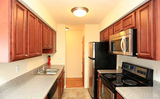 Coventry Square Apartments is tranquil and away from the hustle and bustle.