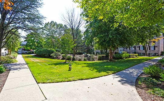 Enjoy little jaunts across the well-maintained grounds of Coventry Square Apartments