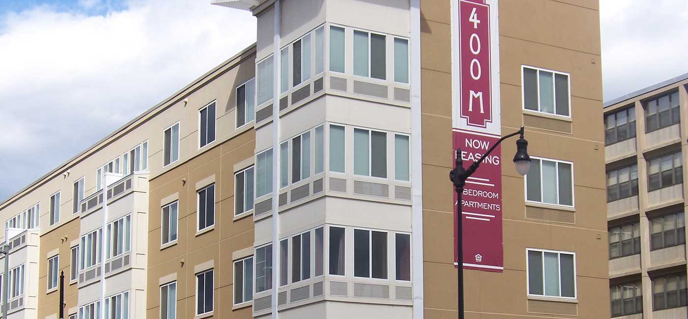 400 M Street exterior