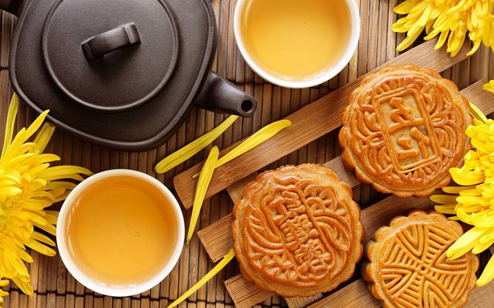 Chinese Mid-Autumn Festival. Mooncake and Tea.Image 19A Image size:720x450px Chinese Mid-Autumn Festival. Mooncake and Tea.Image 19A Image size:720x450px