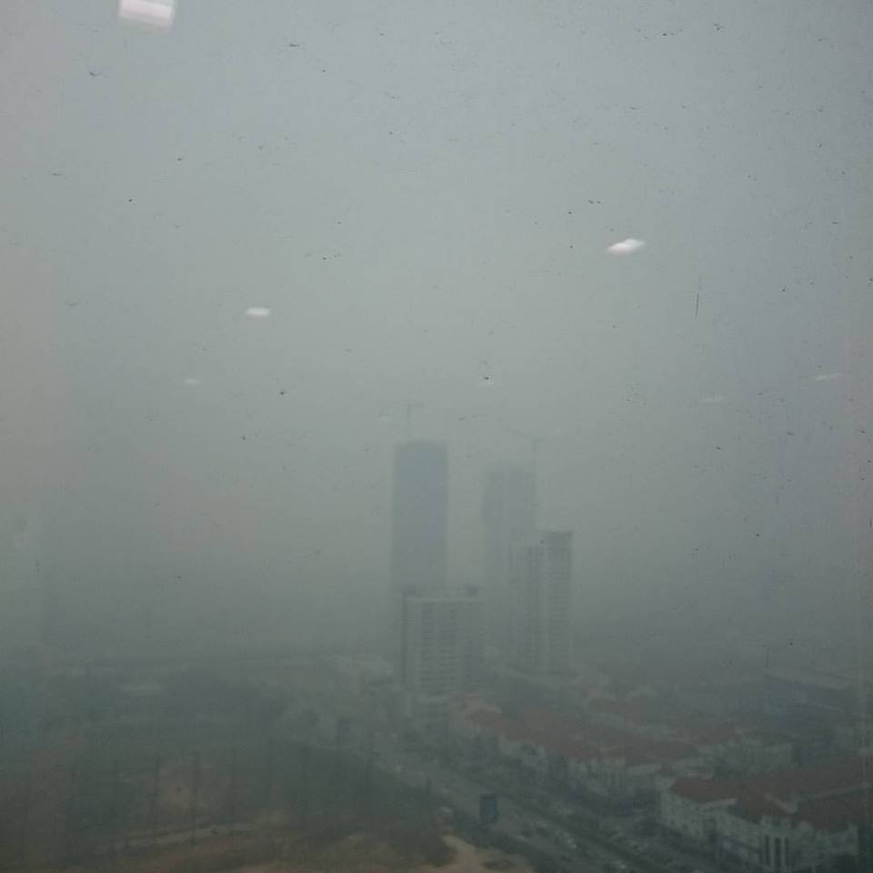 Haze in Kuala Lumpur, Malaysia caused by Indonesia forest fires. Image 6A. Image size:560x420px Haze in Kuala Lumpur, Malaysia caused by Indonesia forest fires. Image 6A. Image size:560x420px