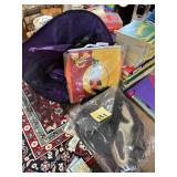 Halloween Costume Lot: Disney Pets Goofy, Scream M
