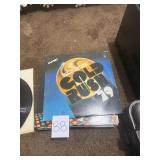 Vinyl Records, Elvis, Go Go's, Daryl Hall