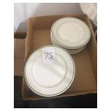 Buffalo China USA Plates set vintage
