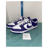 Nike Dunk Low Sneakers