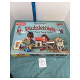 Richard Scarry's Puzzletown Mayor Fox's Town Cente