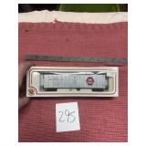 Bachmann HO scale 'Swift's Premium' refrigerator c