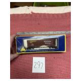 AHM HO scale Southern Pacific 40-foot boxcar