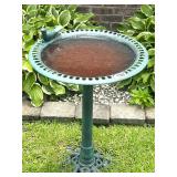 VERTIGREEN METAL BIRDBATH