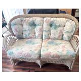 VTG CREAM HENRY LINK  RATTAN LOVESEAT & CUSHIONS