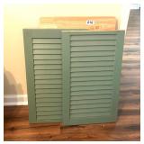 SINGLE TV TRAY & 2 GREEN SHUDDERS FOR HOME DECOR