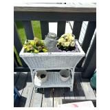 VTG WITE WICKER PLANTER WITH LIVE PLANTS, ETC