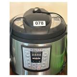 INSTANT POT