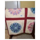 HANDMADE CIRCLE STAR PATTERN  QUILT
