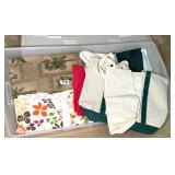 BIN WITH LID, TABKLE CLOTHS AND CANVAS TOTES