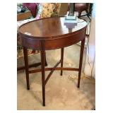 INLAID OVAL TABLE, TAPPERED LEG, CRISSCROSS STRET