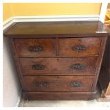 ANTIQUE AMERICAN VICTORIAN PERIOD - BURLED WALNUT
