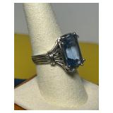 VINTAGE BLUE STONE RING