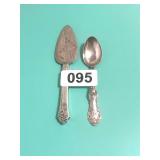 STERLING SILVER HANDLE CHEESE KNIFE , SS SPOON 62G