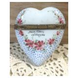 VINTAGE LIMOGES LE TAIME HEART TRINKET BOX