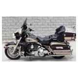 1998 HARLEY DAVIDSON FLHTCUI 95TH ANNIVERSARY EDITION TOURING MOTORCYCLE