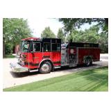 Sutphen Fire Engine -Pumper Tank Truck