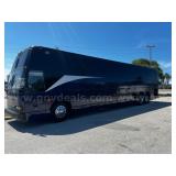 2001 Prevost Bus