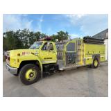 1992 Ford F800 Pumper/Fire Truck
