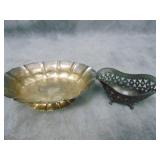 Two Sterling Serving Pieces, 204 g
