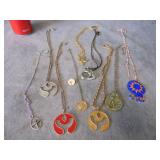 VTG Jewelry: Necklaces