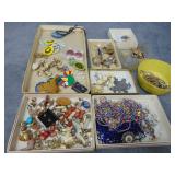 Misc VTG Jewelry: Beads, Earrings, Pendants