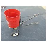 Seed / Fertilizer Spreader