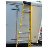 8 Ft Fiberglass Ladder