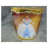 VTG Cinderella Barbie, box has damage