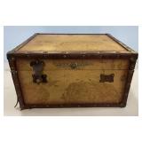Decorative World Map Storage Trunk