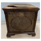 Oriental Style Wood Storage Trunk