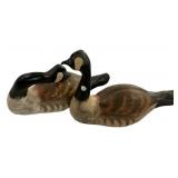Pair of Plastic Geese 23"w